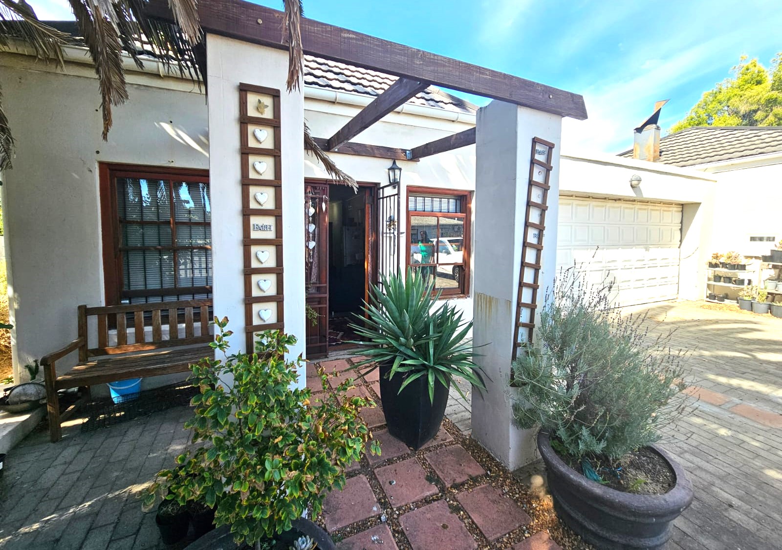 4 Bedroom Property for Sale in Paarl North Western Cape